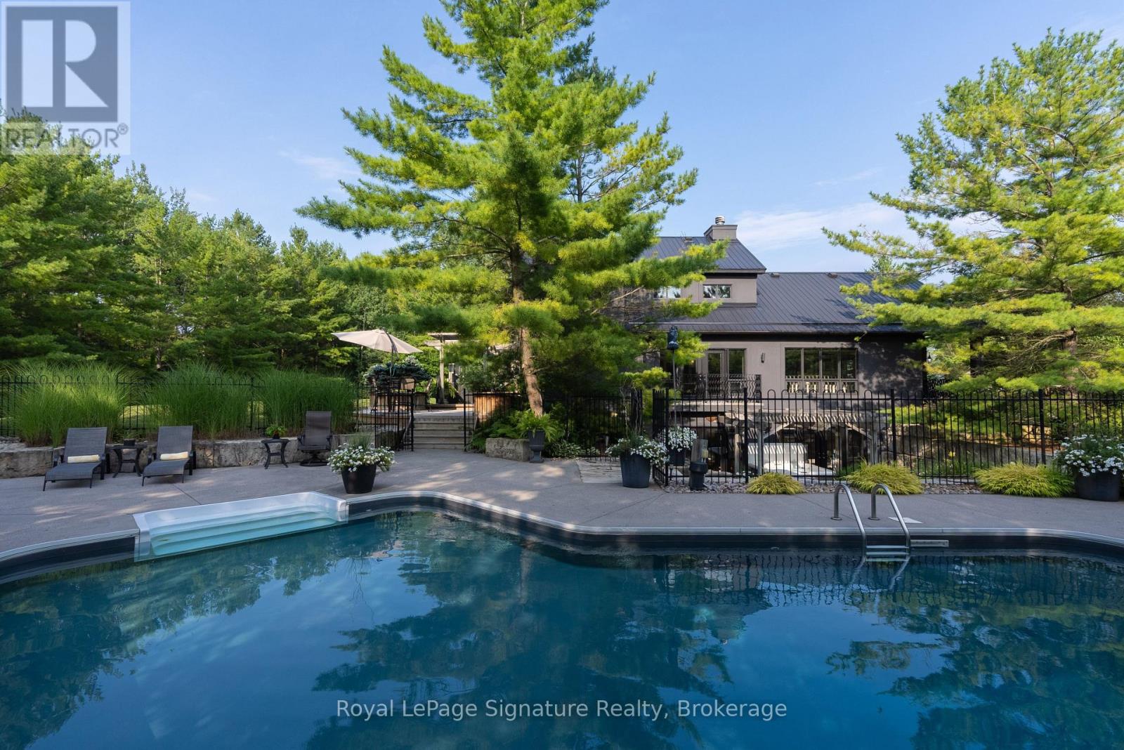 21 Trails End, Collingwood, Ontario  L9Y 5B1 - Photo 36 - S12127355