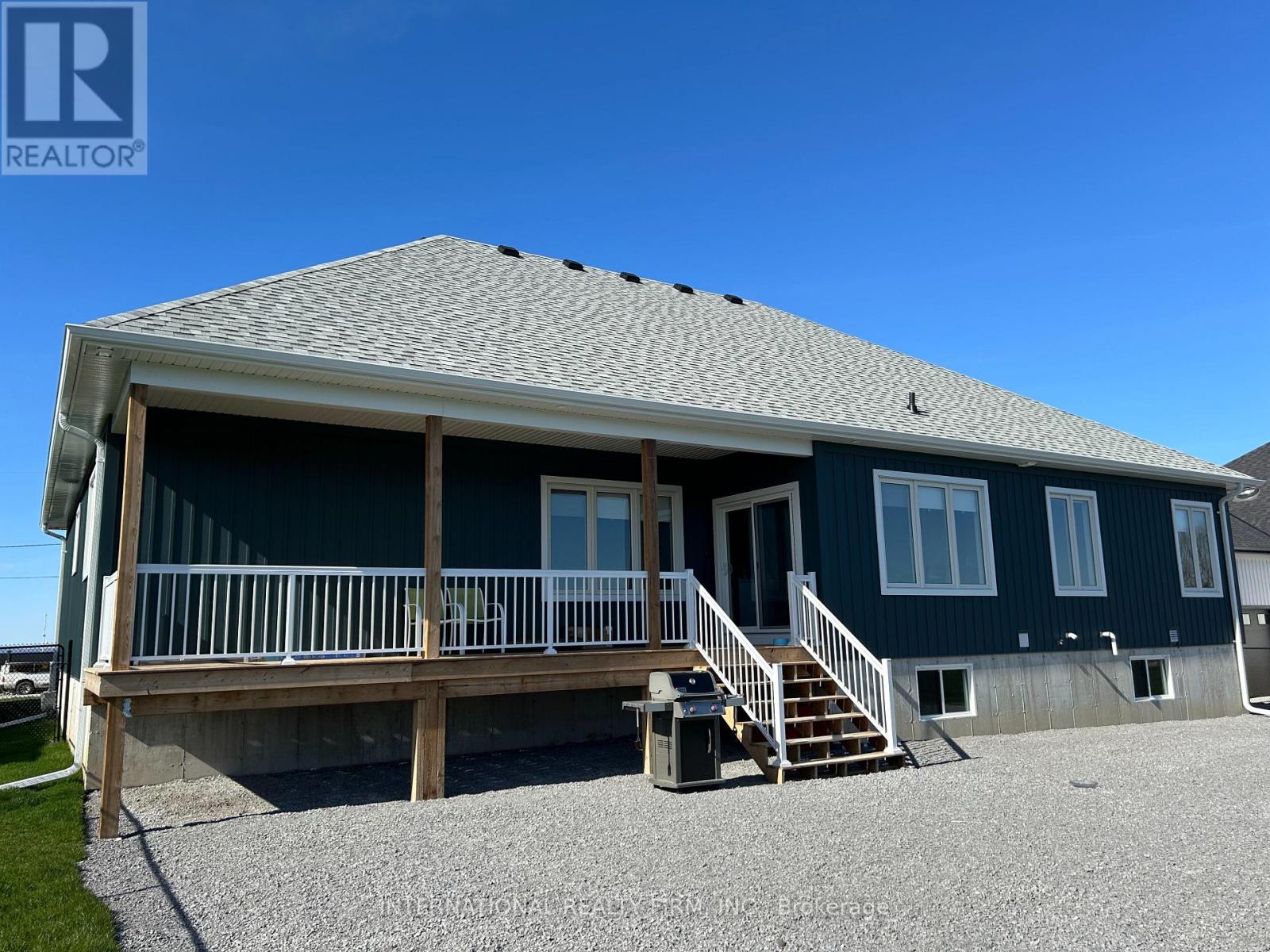 141 Lake Drive E, Georgina, Ontario  L4P 3E9 - Photo 5 - N11957486