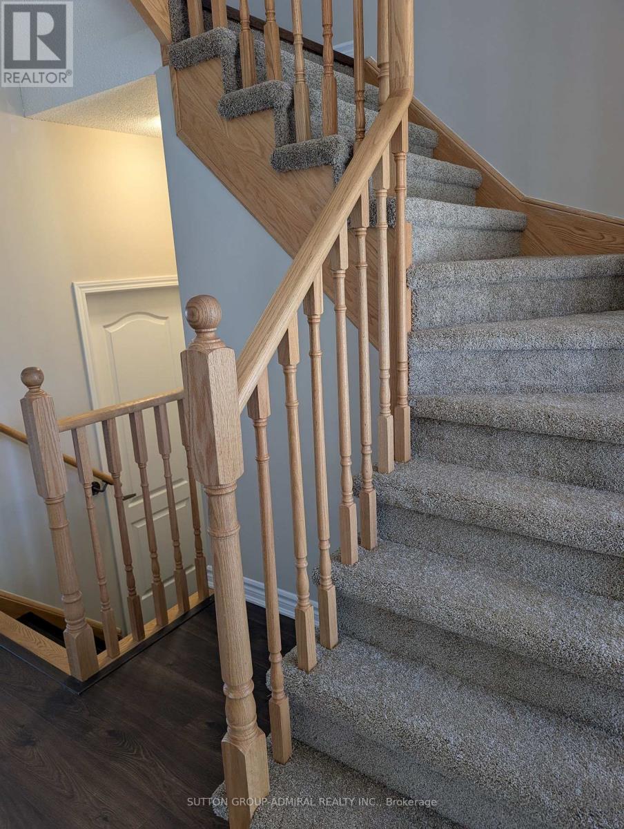 23 Hills Thistle Drive, Wasaga Beach, Ontario  L9Z 0J3 - Photo 10 - S12126317