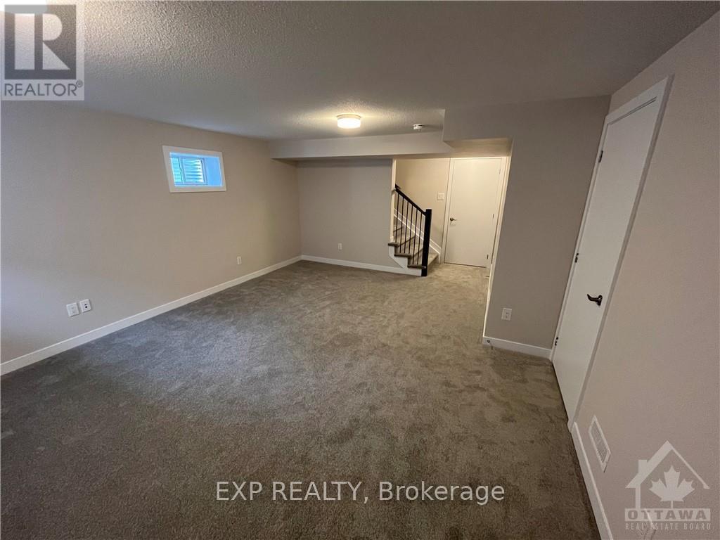 327 Canadensis Lane, Ottawa, Ontario  K2C 3H1 - Photo 20 - X12127327