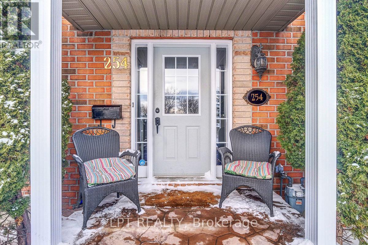 Property at 254 WESTVALLEY PRIVATE E image 2