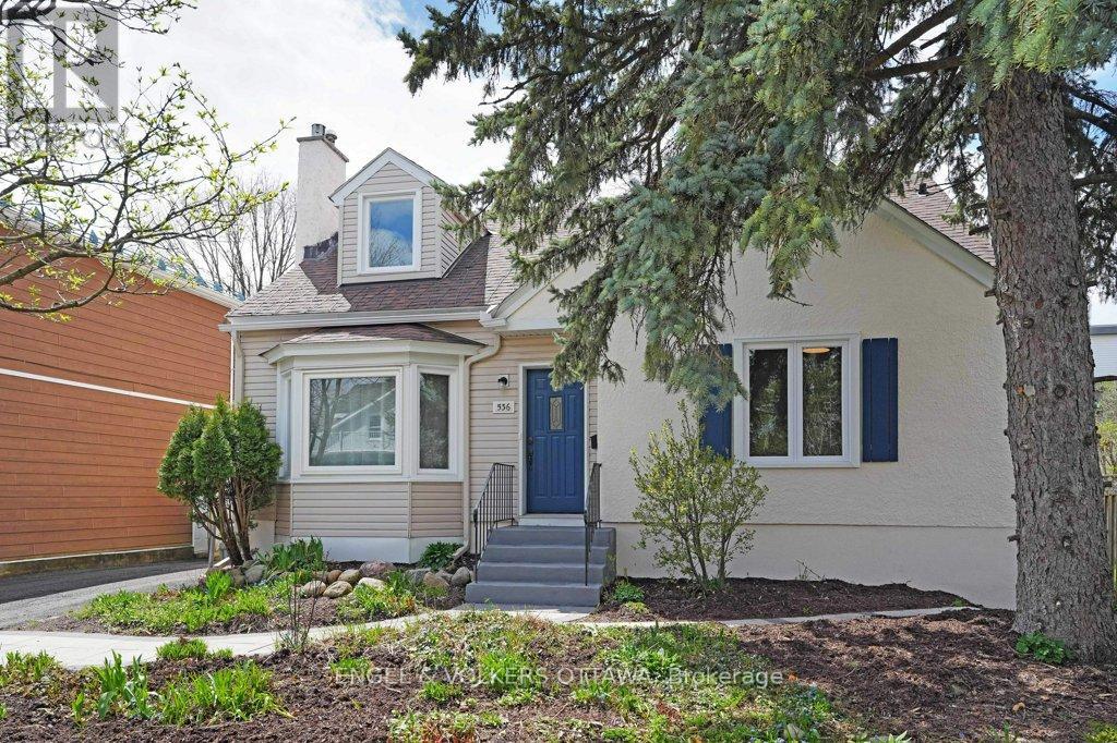 Property at 536 ROWANWOOD AVENUE image 3