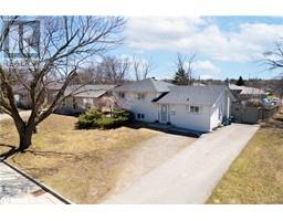 69 OTTAWAY Avenue, Barrie, Ontario