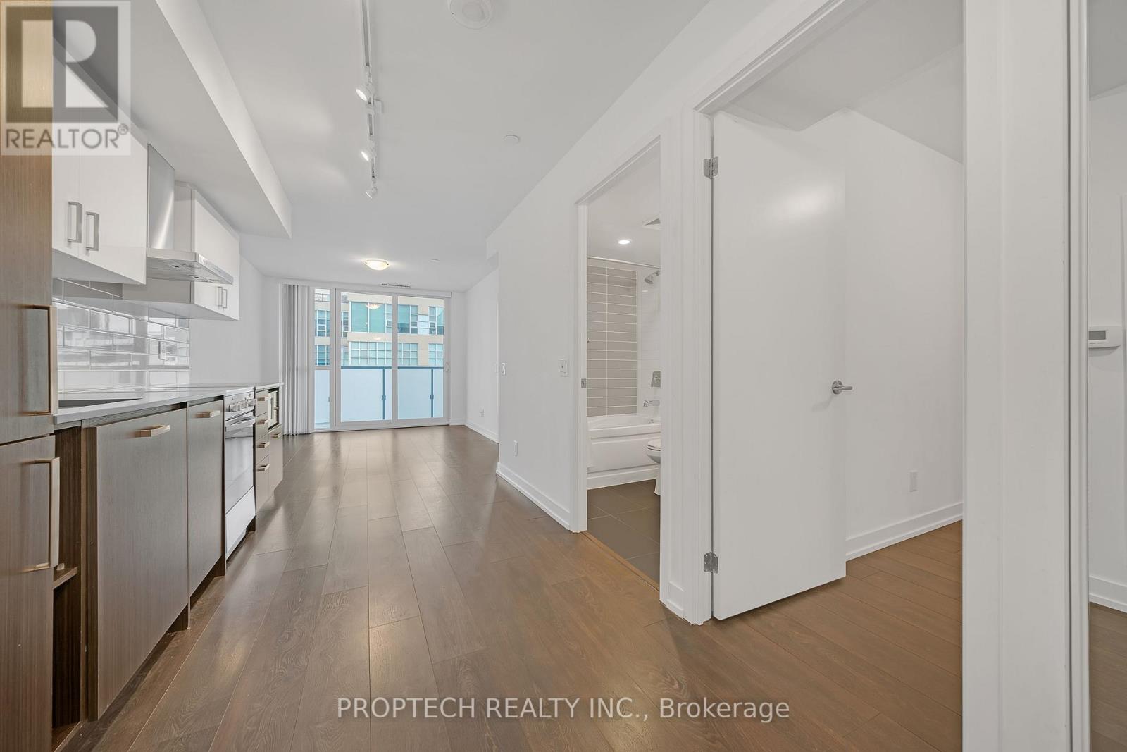 706 - 125 Redpath Avenue, Toronto, Ontario  M4S 0B5 - Photo 4 - C12126216
