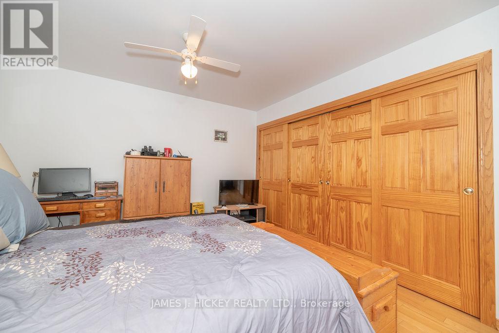 532 Edgewater Way, Head, Ontario  K0J 2B0 - Photo 15 - X12127485