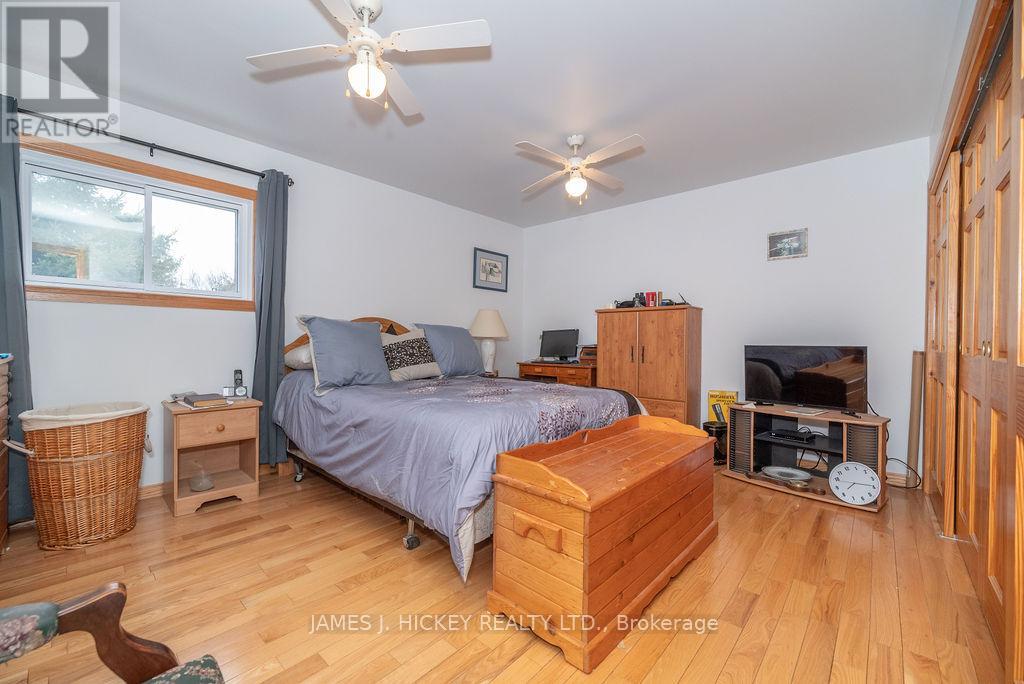 532 Edgewater Way, Clara And Maria, Ontario  K0J 2B0 - Photo 16 - X12127485