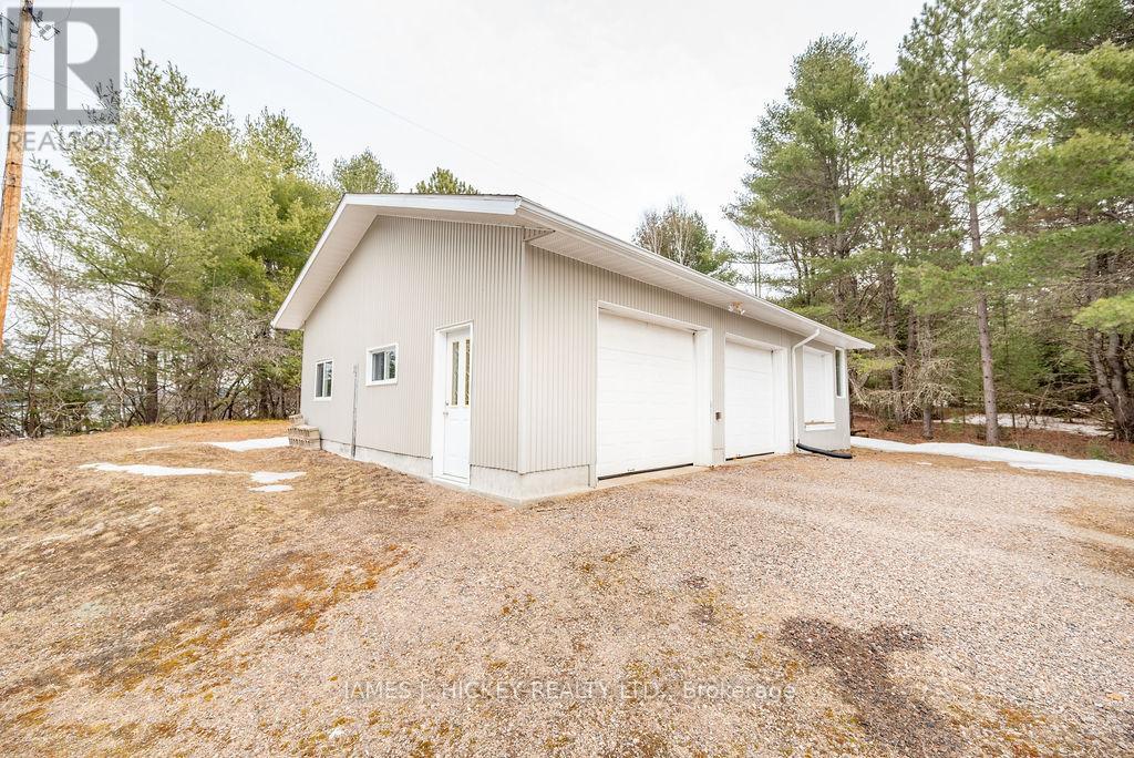 532 Edgewater Way, Head, Ontario  K0J 2B0 - Photo 24 - X12127485