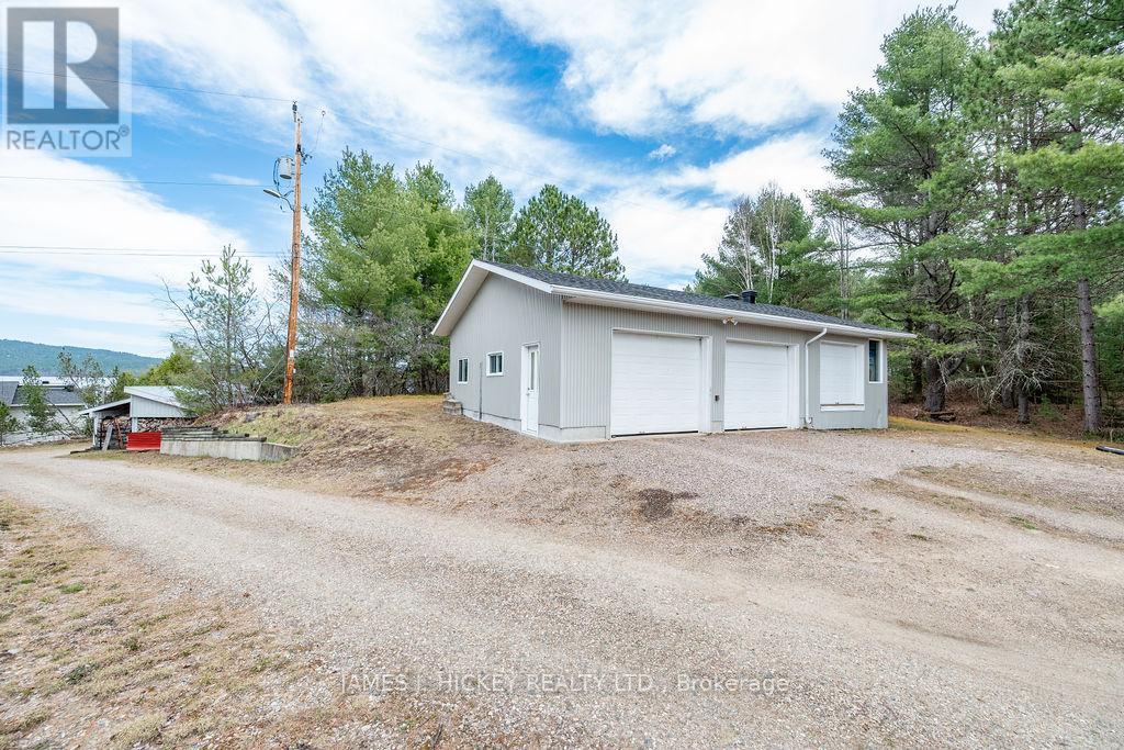 532 Edgewater Way, Head, Ontario  K0J 2B0 - Photo 35 - X12127485