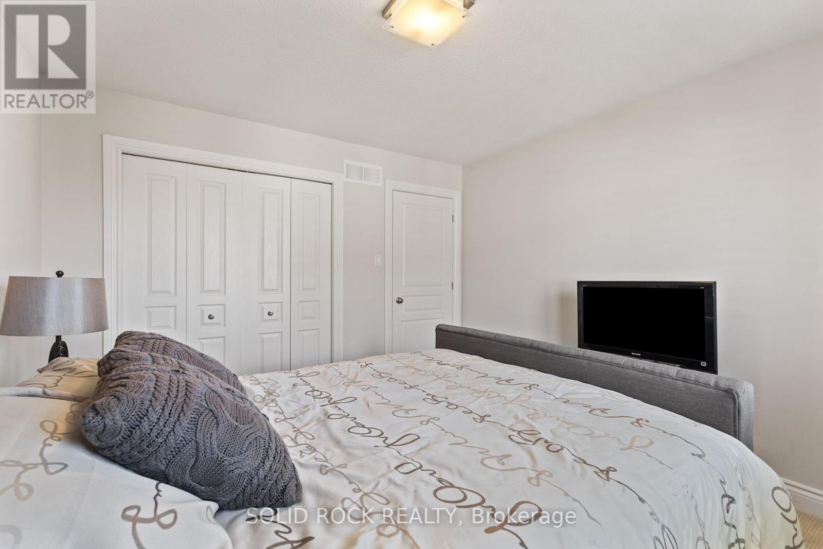 422 Mercury Street E, Clarence-Rockland, Ontario  K4K 0G8 - Photo 22 - X12121372