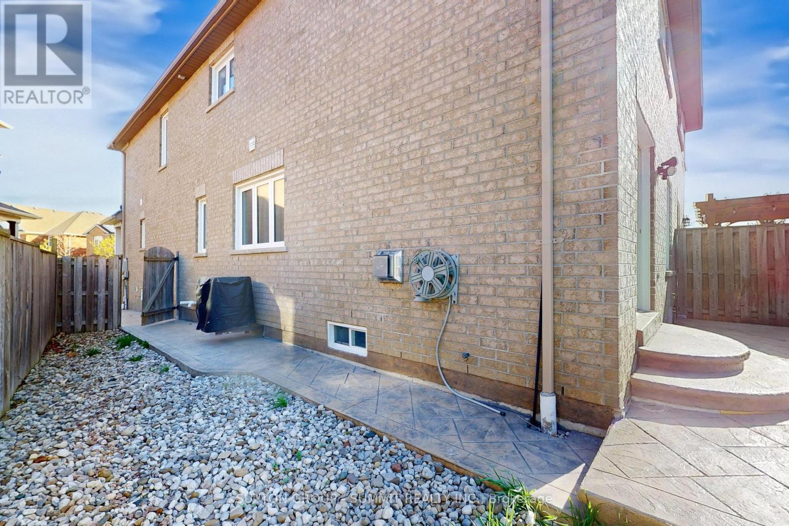 5249 Tresca Trail, Mississauga, Ontario  L5M 0C9 - Photo 47 - W12118197