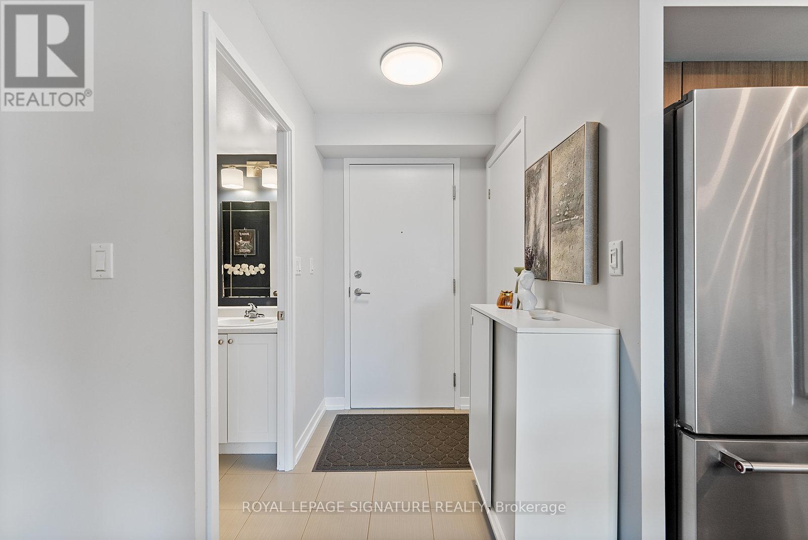 410 - 816 Lansdowne Avenue, Toronto, Ontario  M6H 4K6 - Photo 32 - W12123762
