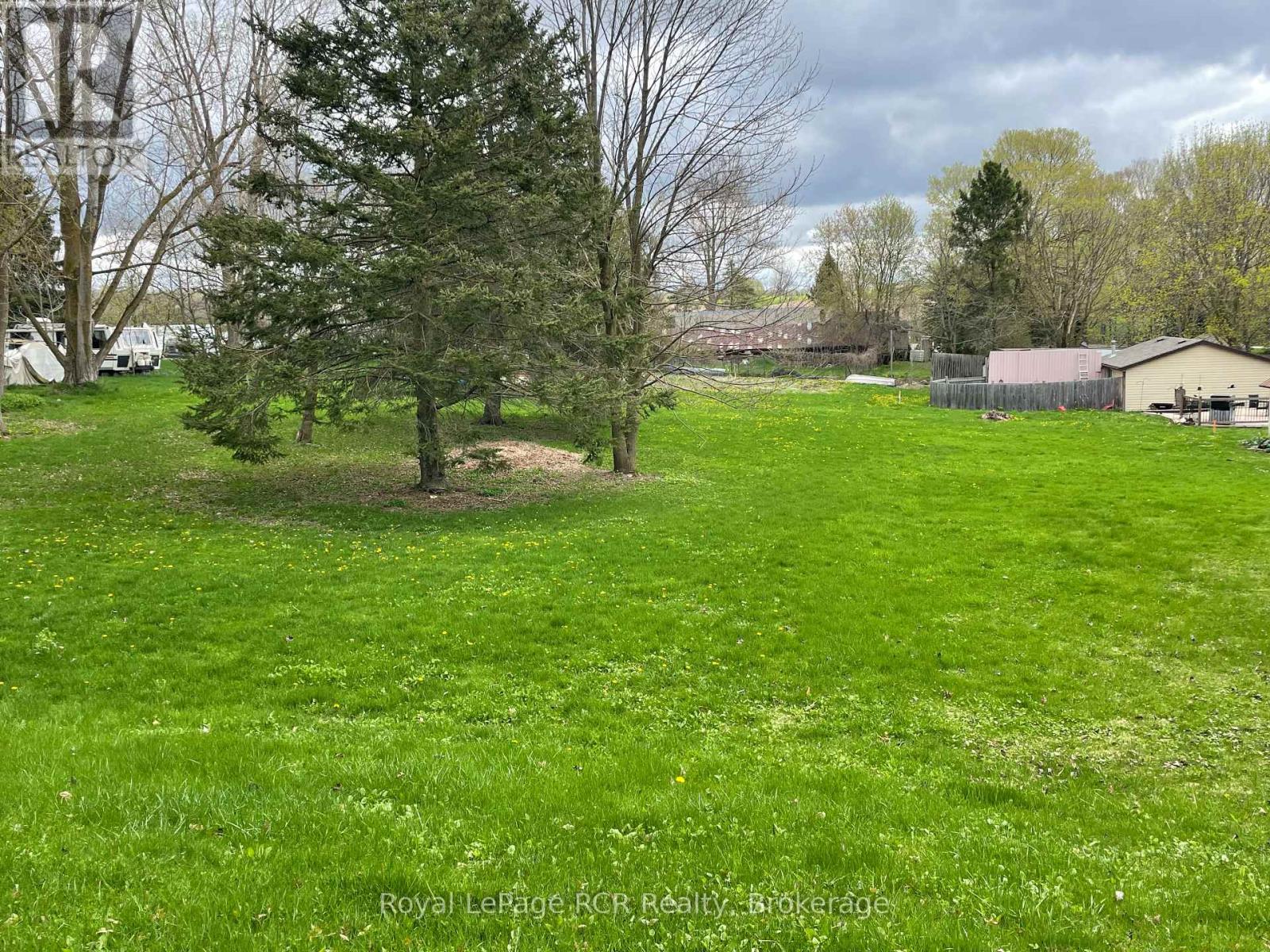 324 Augusta Street, West Grey, Ontario  N0G 0A7 - Photo 4 - X12016680