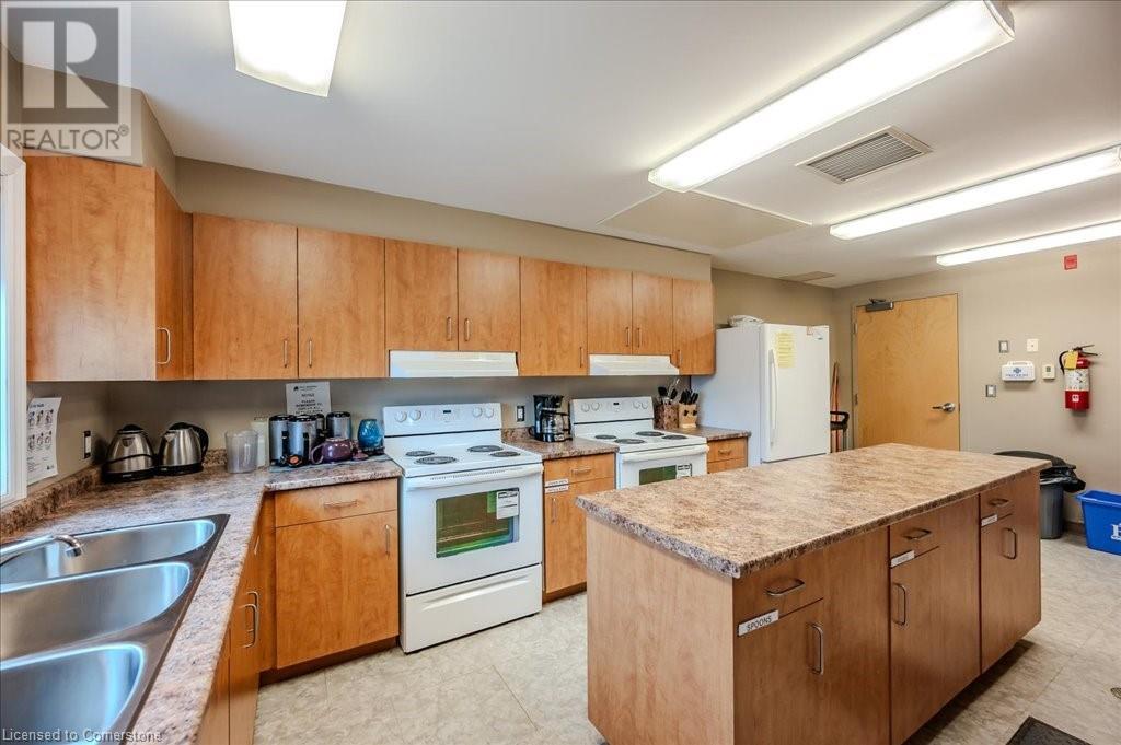750 Nelson Avenue S Unit# 13, Listowel, Ontario  N4W 3W1 - Photo 43 - 40720649