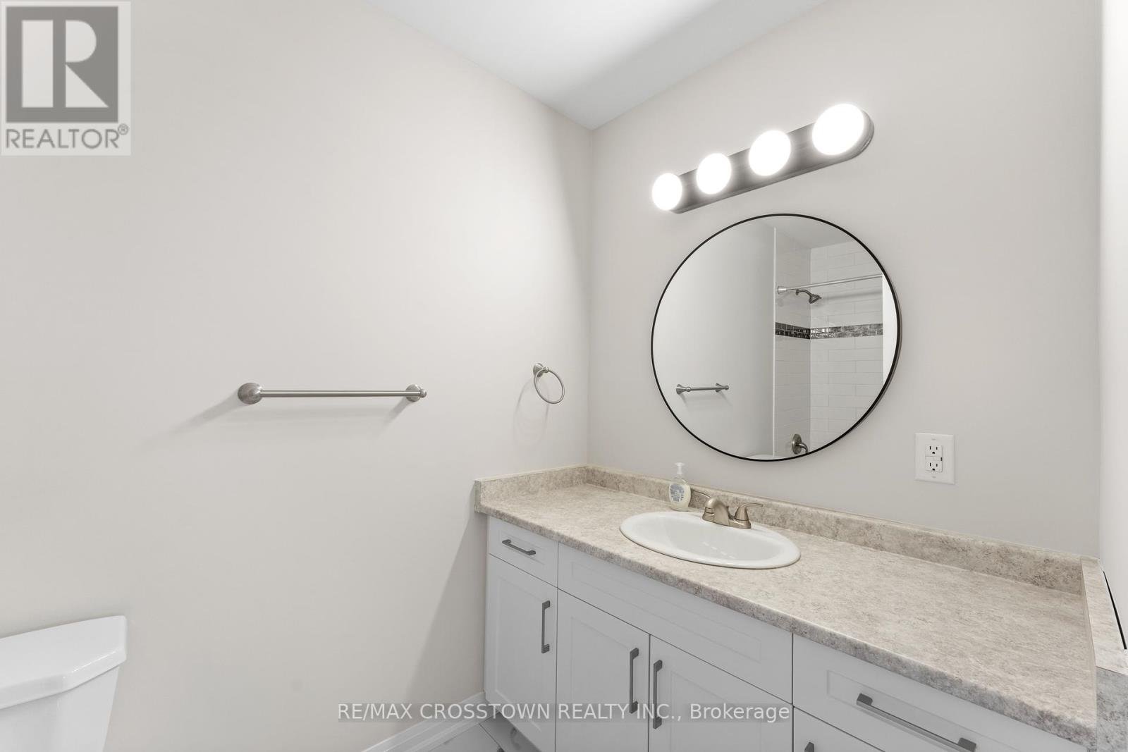 43 Charlbrook Avenue, Barrie (Cundles East), Ontario  L4M 2Y6 - Photo 10 - S12038620