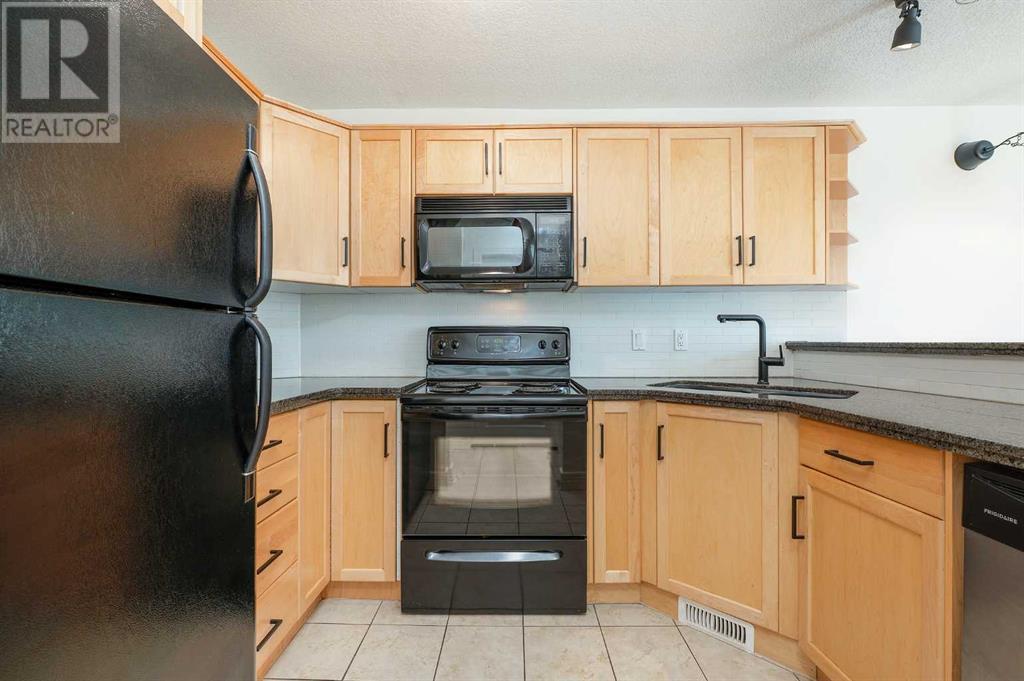 133, 46 Glamis Green Sw, Calgary, Alberta  T3E 6V1 - Photo 22 - A2217861