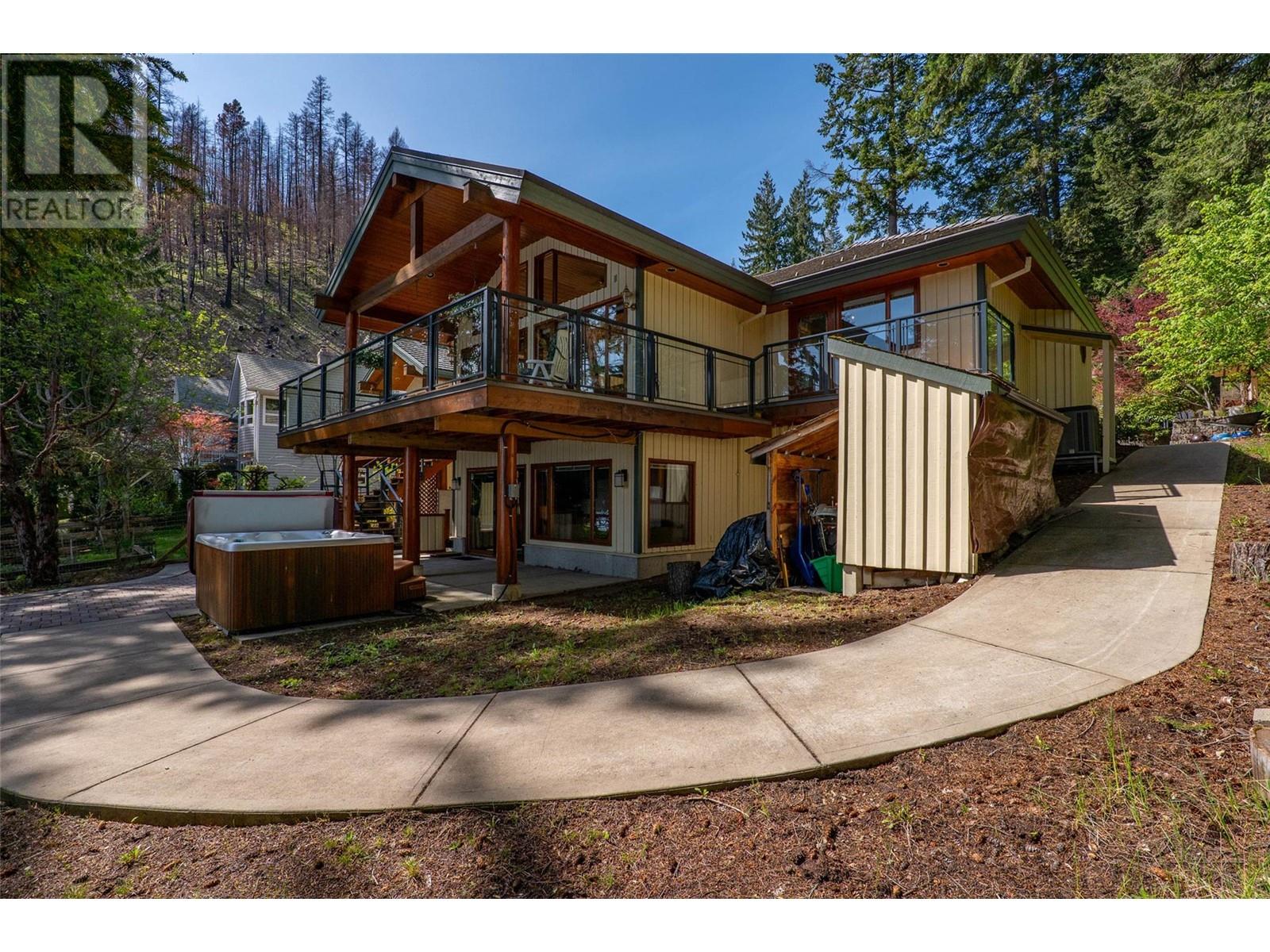 4498 Squilax-Anglemont Road Unit# 3, Scotch Creek, British Columbia  V0E 1M5 - Photo 44 - 10344478