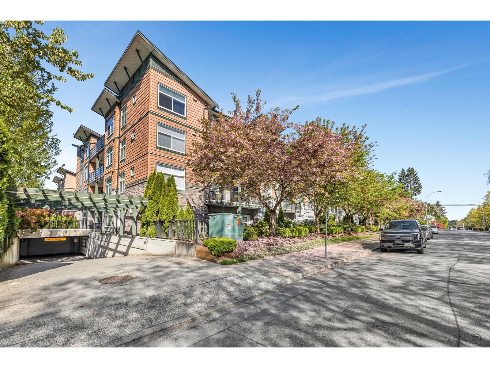 115 8183 121a Street, Surrey, British Columbia  V3S 2A8 - Photo 3 - R2995464