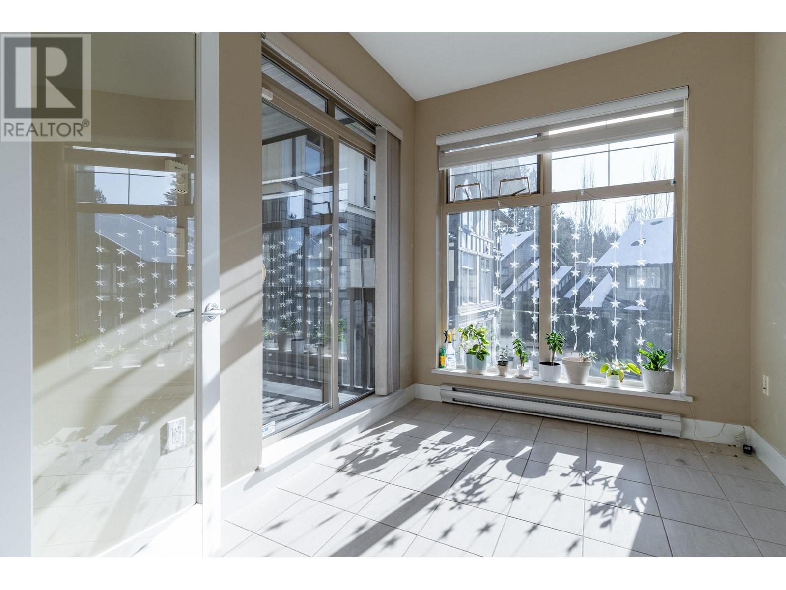 Listing Picture 16 of 33 : 301 4885 VALLEY DRIVE, Vancouver / 溫哥華 - 魯藝地產 Yvonne Lu Group - MLS Medallion Club Member