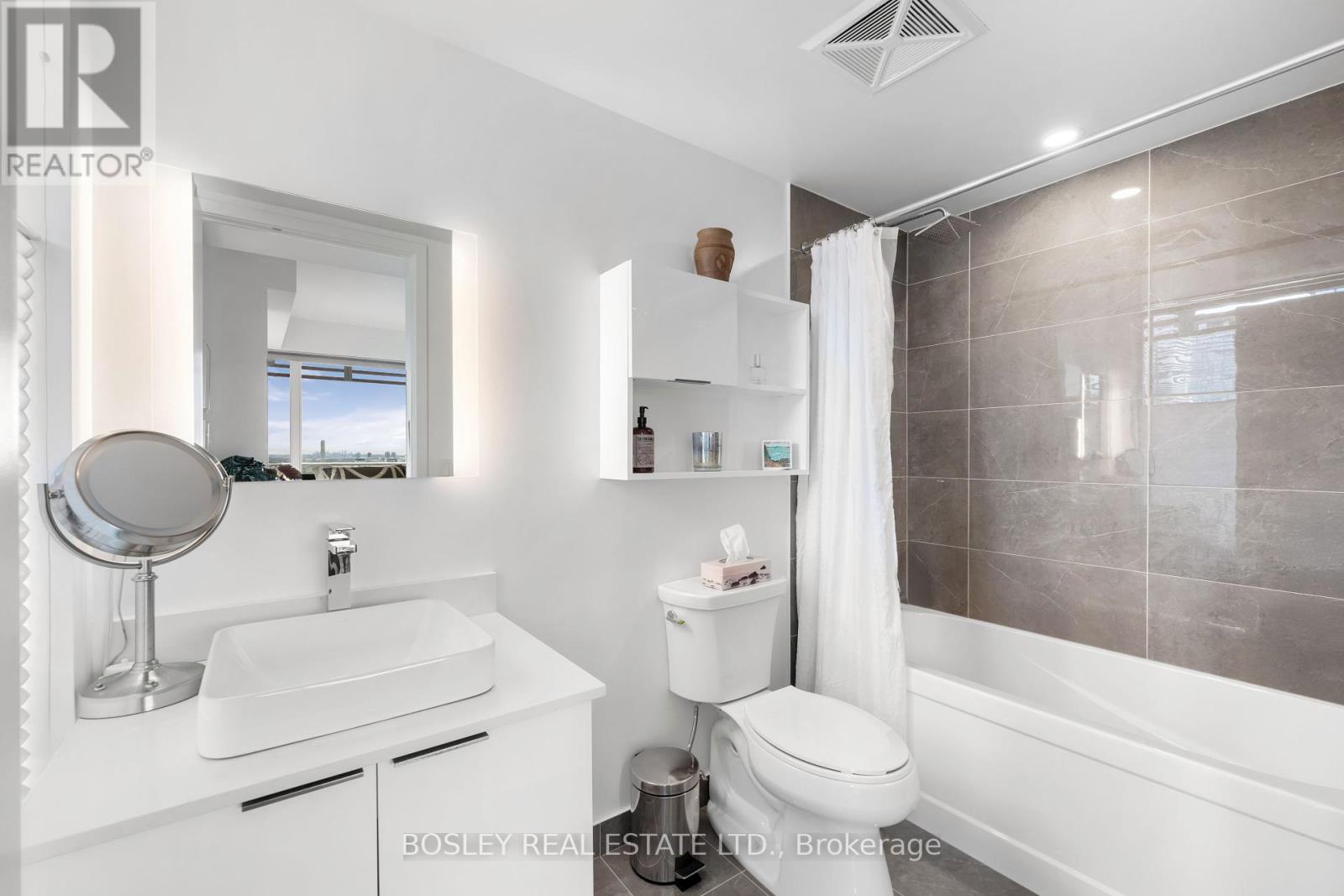 2107 - 18 Maitland Terrace, Toronto (Bay Street Corridor), Ontario  M4Y 0H2 - Photo 23 - C12127217
