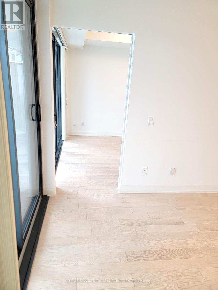 704 - 25 Richmond Street E, Toronto, Ontario  M5C 0A6 - Photo 8 - C12127241