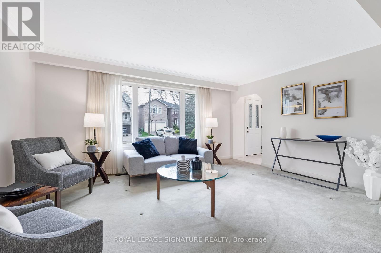 Property at 273 DUNVIEW AVENUE image 3
