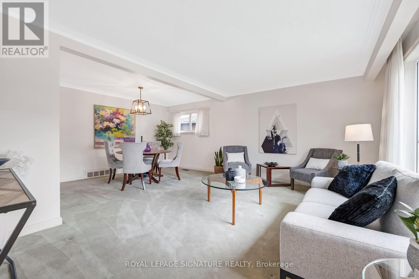 Property at 273 DUNVIEW AVENUE image 4