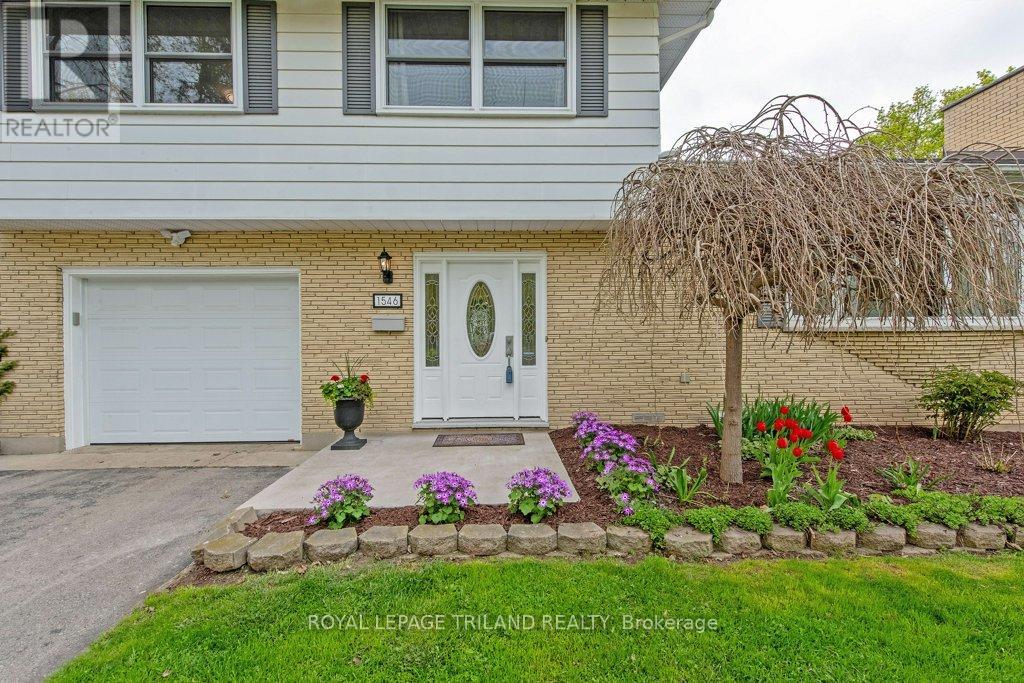Property at 1546 GLENGARRY AVENUE image 3