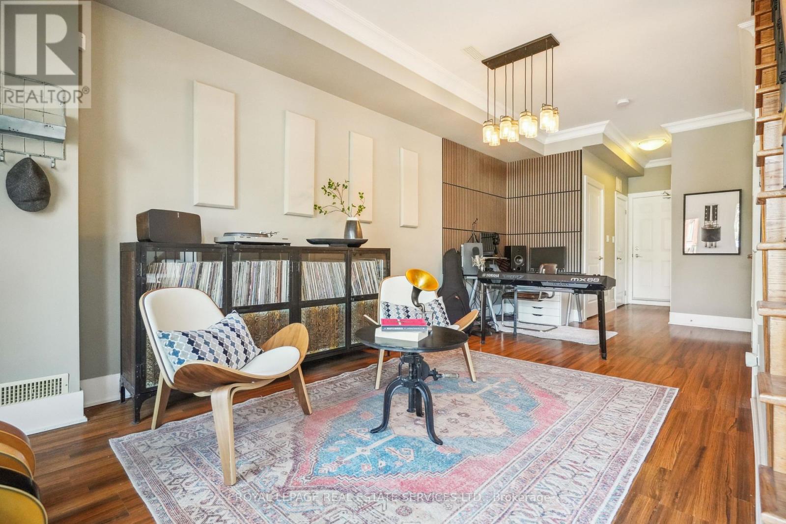 119 Florence Street, Toronto, Ontario  M6K 1P4 - Photo 4 - C12127429