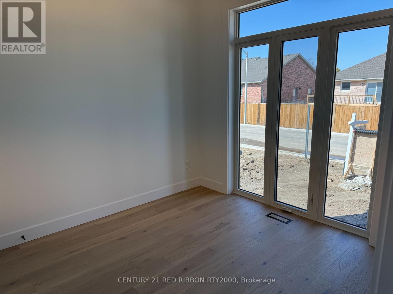 26 - 430 Head Street N, Strathroy Caradoc, Ontario  N7G 2K2 - Photo 15 - X12127576