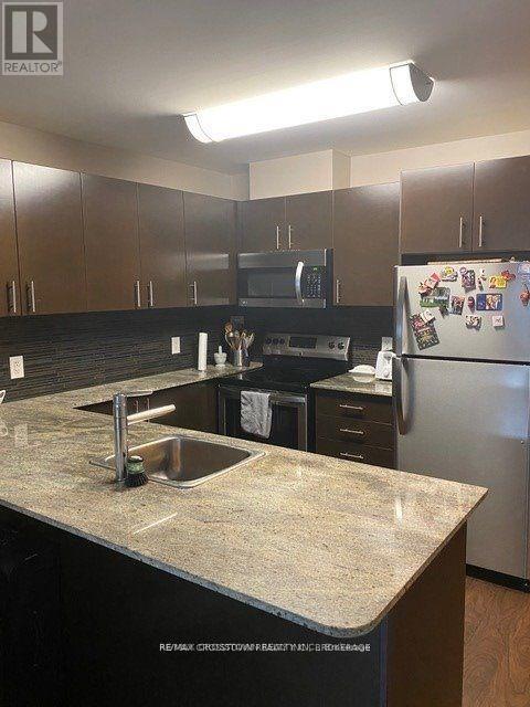 5 Cole Street, Toronto, Ontario  M5A 4M6 - Photo 2 - C12127464