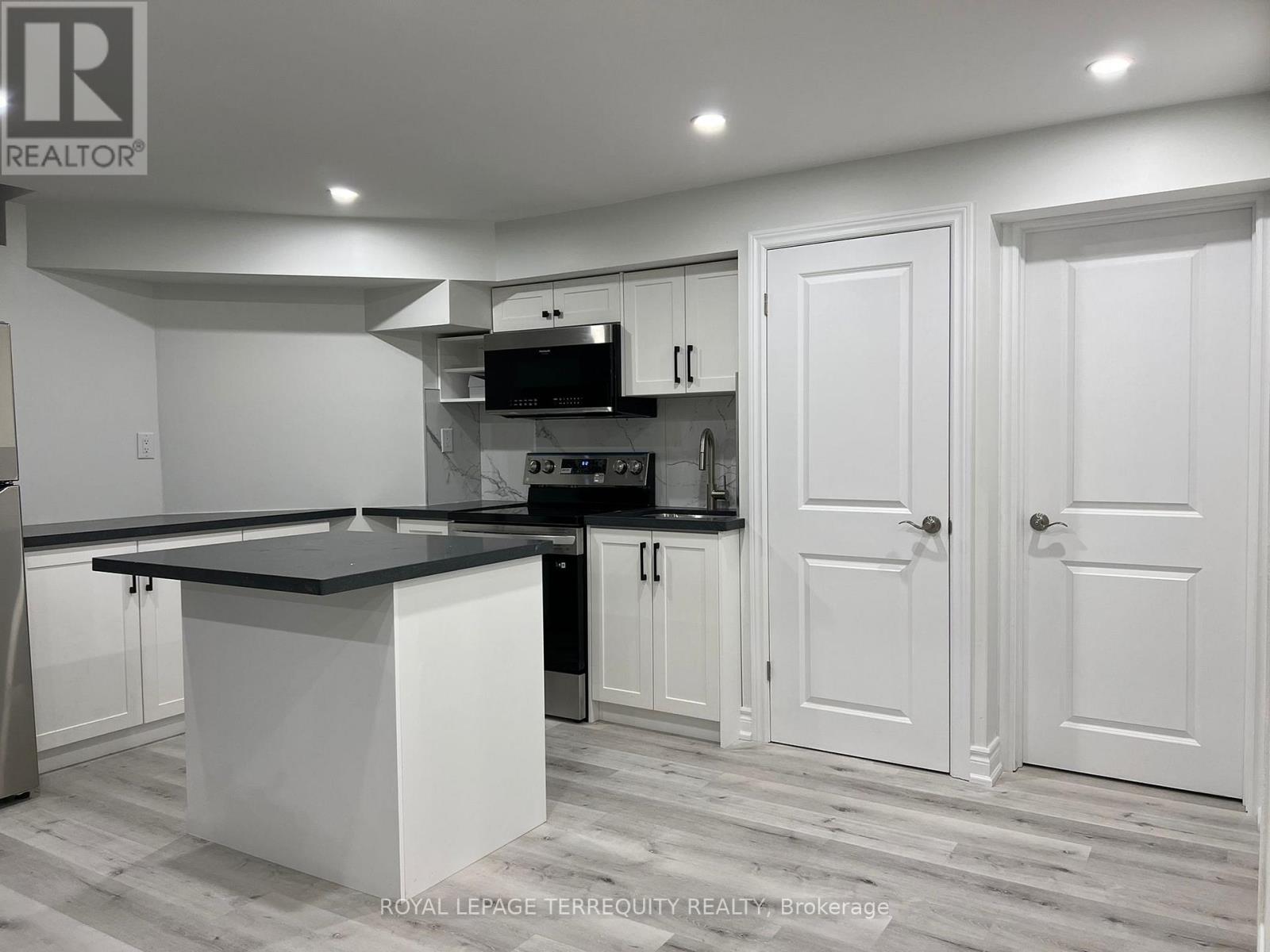 Bsmt - 286 Hoover Drive, Pickering, Ontario  L1V 5S2 - Photo 9 - E12127173