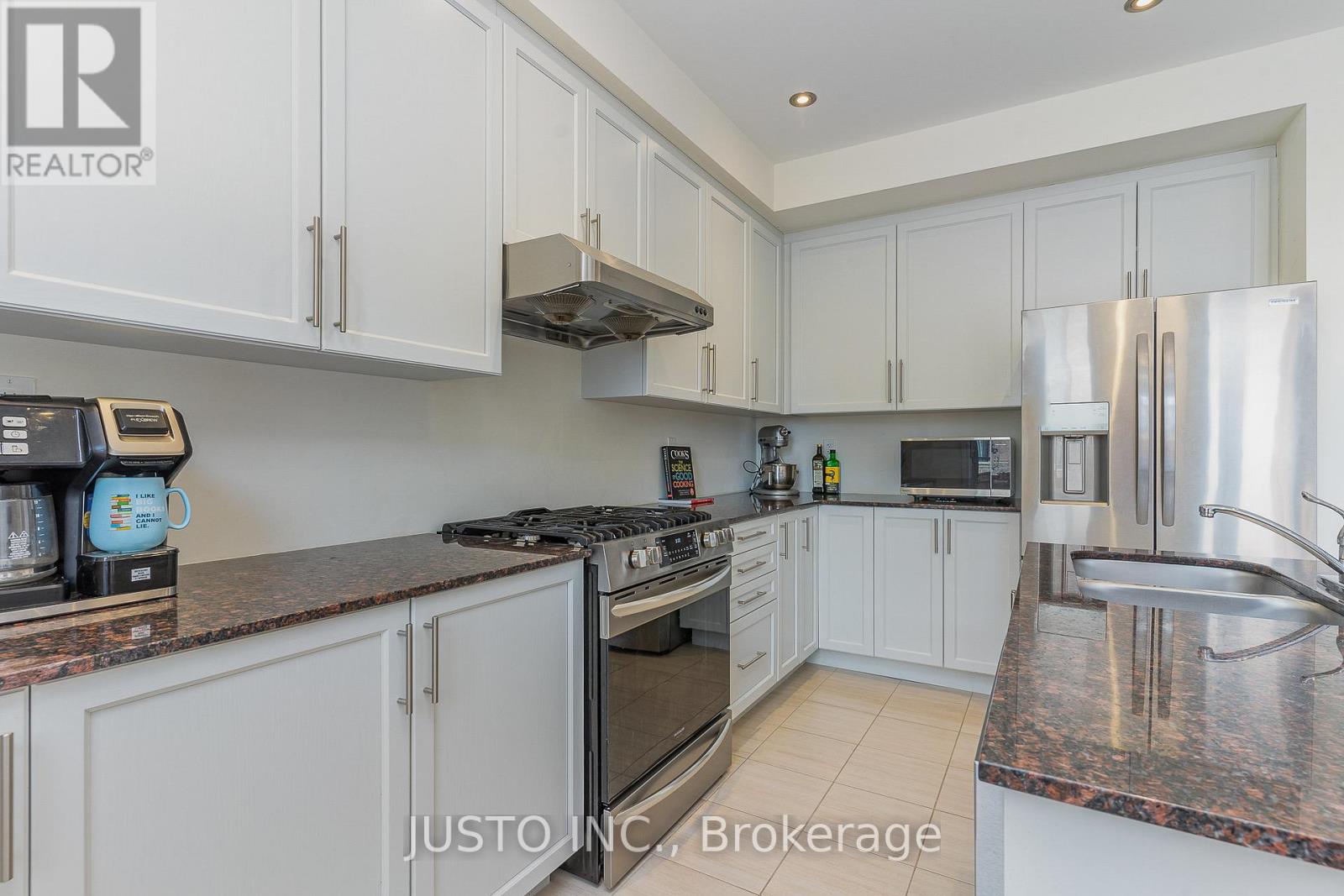 1206 Chateau Court, Pickering, Ontario  L1X 0M1 - Photo 9 - E12127185
