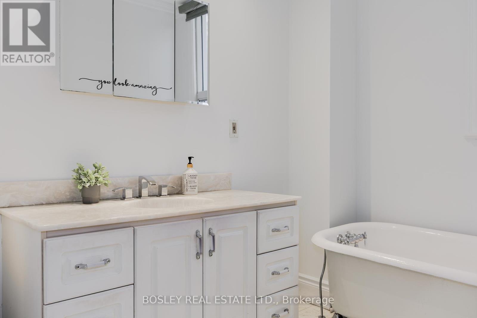 185 Courcelette Road, Toronto (Birchcliffe-Cliffside), Ontario  M1N 2T1 - Photo 26 - E12127266
