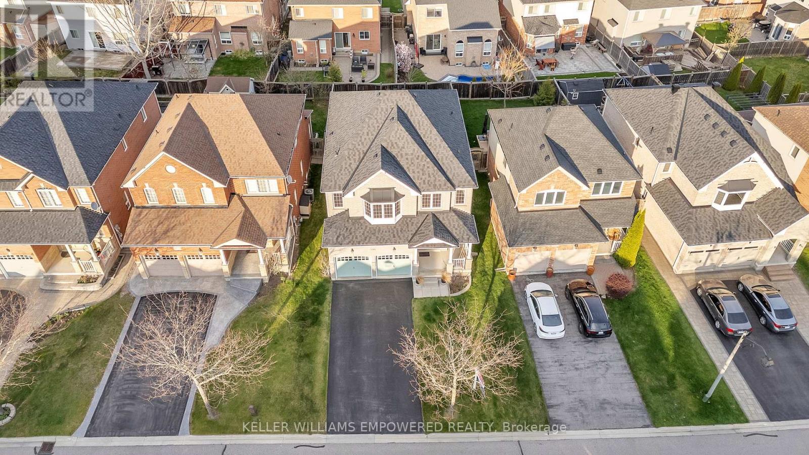 Property at 1581 PENNEL DRIVE image 4
