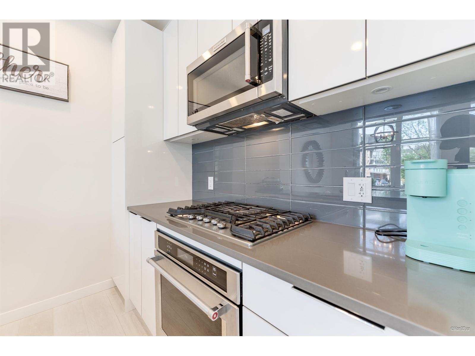 104 3096 Windsor Gate, Coquitlam, British Columbia  V3B 0P4 - Photo 12 - R2998752