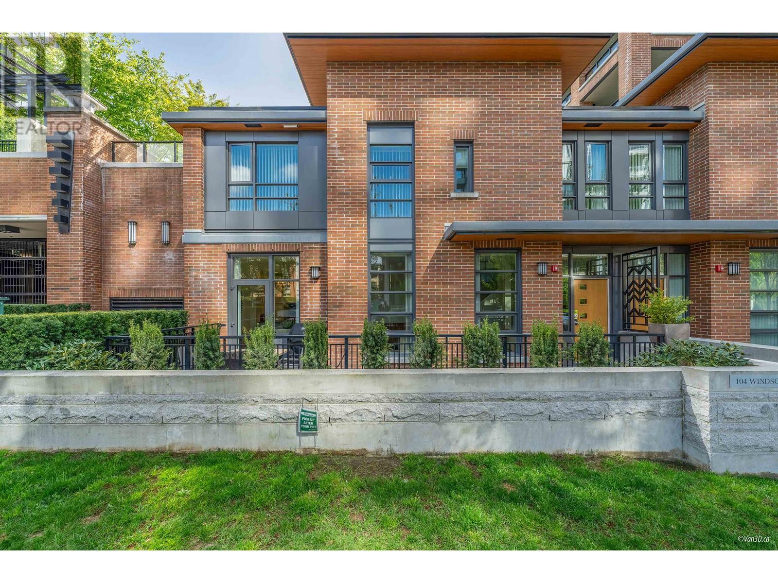104 3096 Windsor Gate, Coquitlam, British Columbia  V3B 0P4 - Photo 2 - R2998752