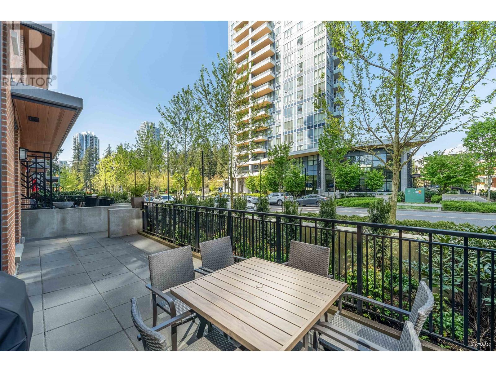 104 3096 Windsor Gate, Coquitlam, British Columbia  V3B 0P4 - Photo 5 - R2998752
