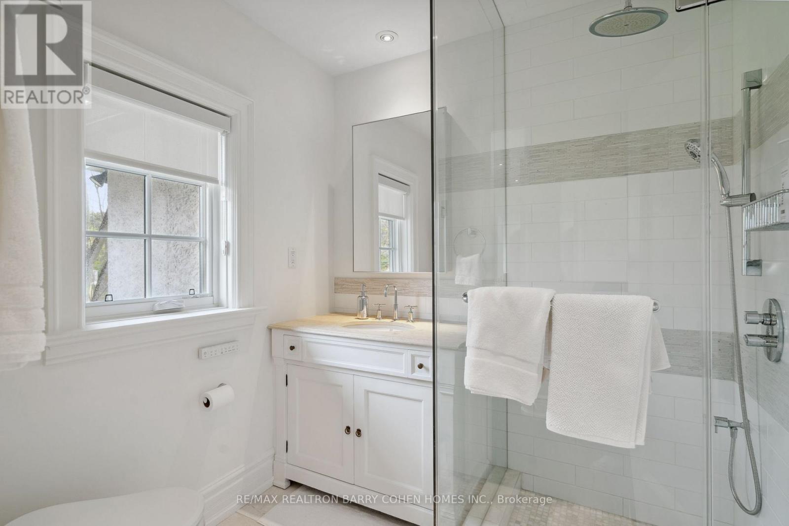 15 Park Lane Circle, Toronto, Ontario  M3B 1Z8 - Photo 29 - C12120460