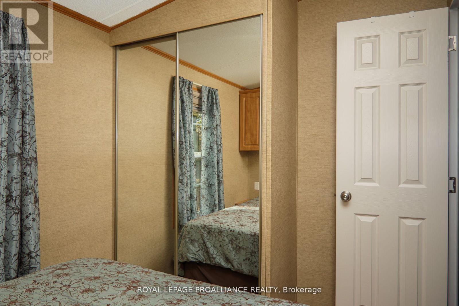 486 County Rd 18-3 Park Meadow Lane, Prince Edward County, Ontario  K8V 1P0 - Photo 12 - X12112284