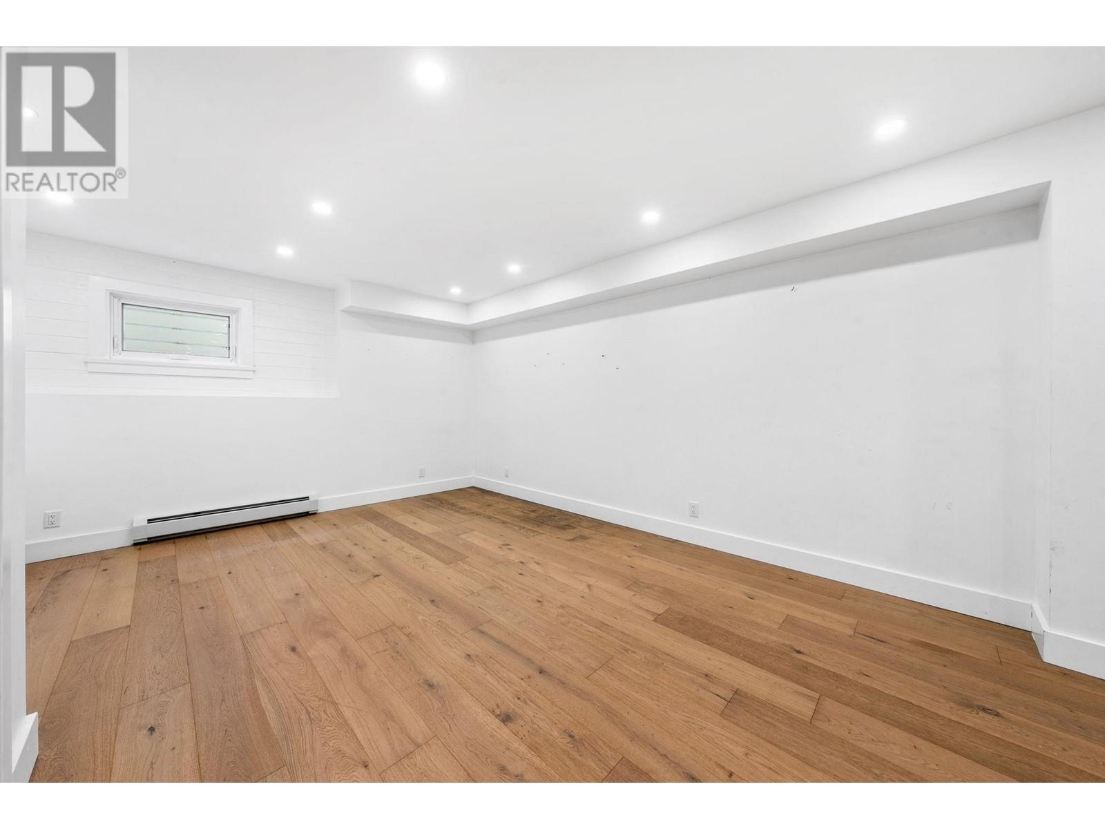 532 E 18th Street, North Vancouver, British Columbia  V7L 2Y3 - Photo 22 - R2998749