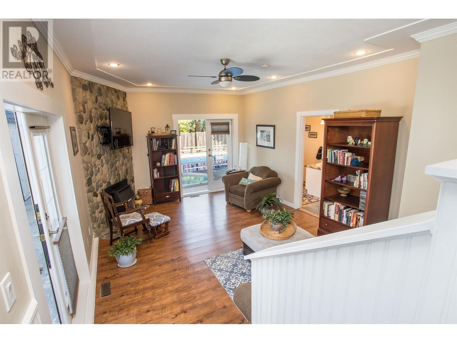 18985 119b Avenue, Pitt Meadows, British Columbia  V3Y 1X4 - Photo 19 - R2998770