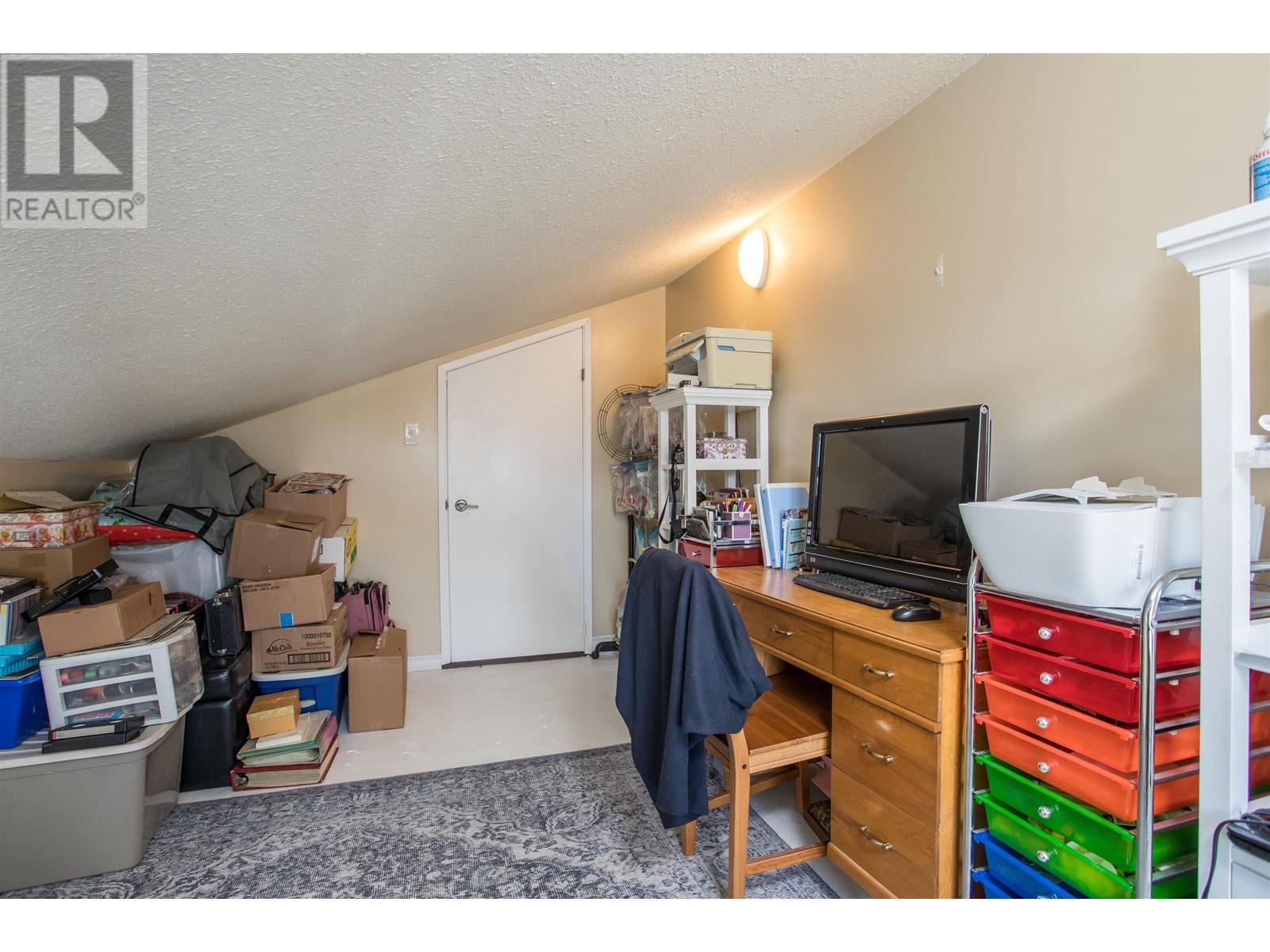 18985 119b Avenue, Pitt Meadows, British Columbia  V3Y 1X4 - Photo 33 - R2998770