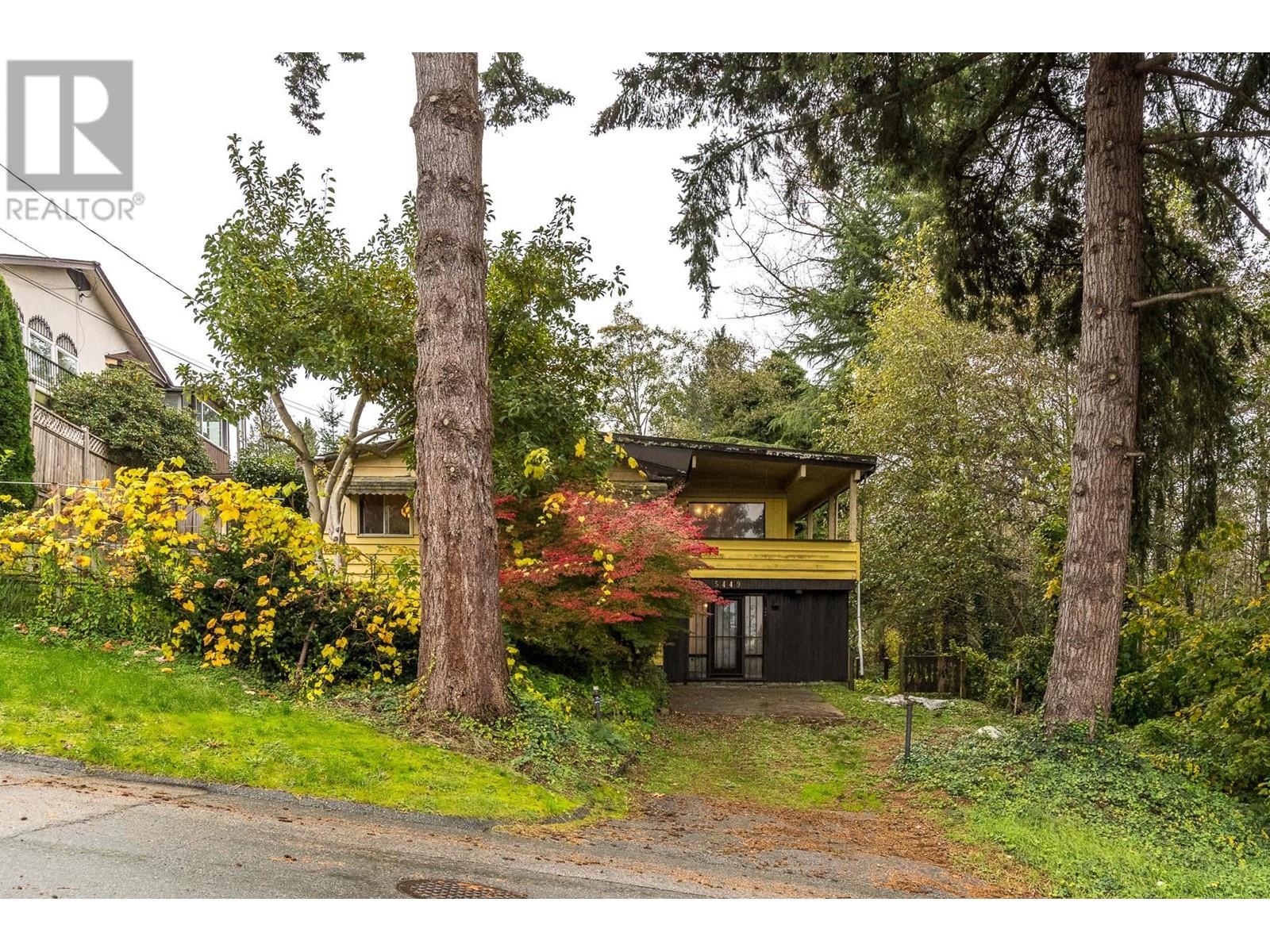Property at 5449 ROYAL OAK AVENUE image 2