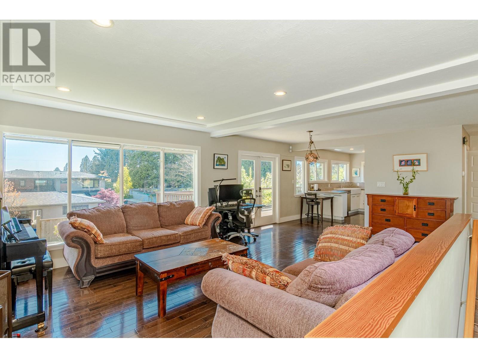 Property at 2460 MATHERS AVENUE image 5