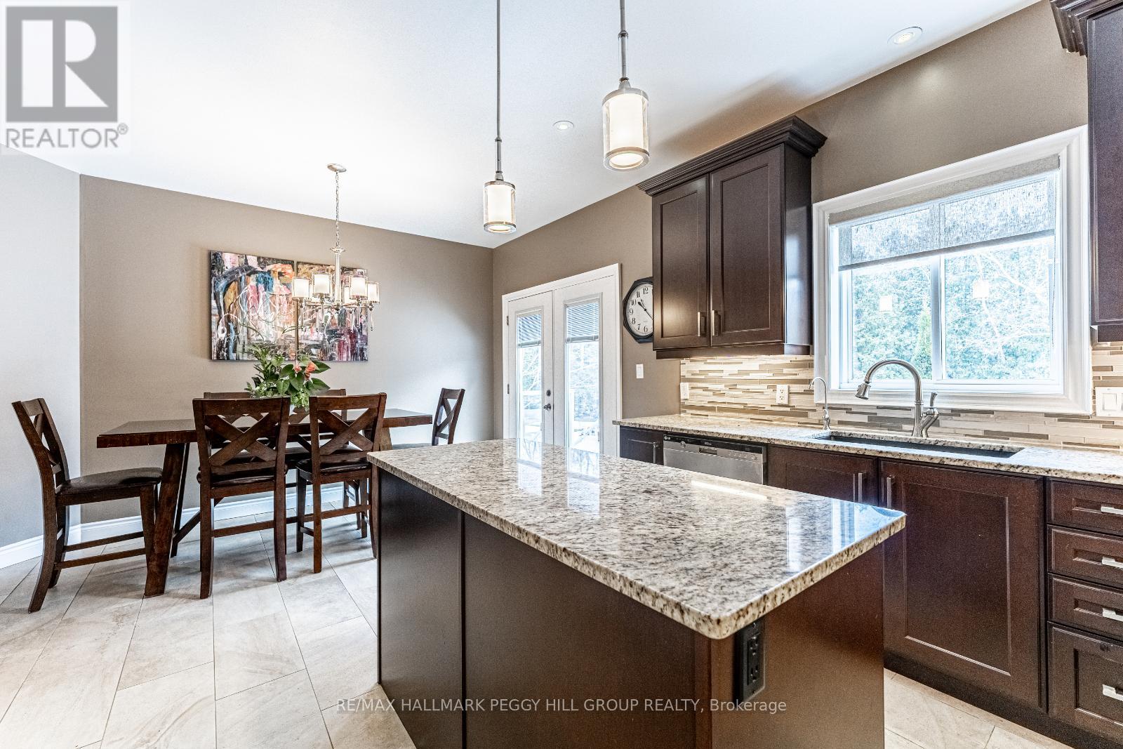 Property at 3213 BEACH AVENUE image 5