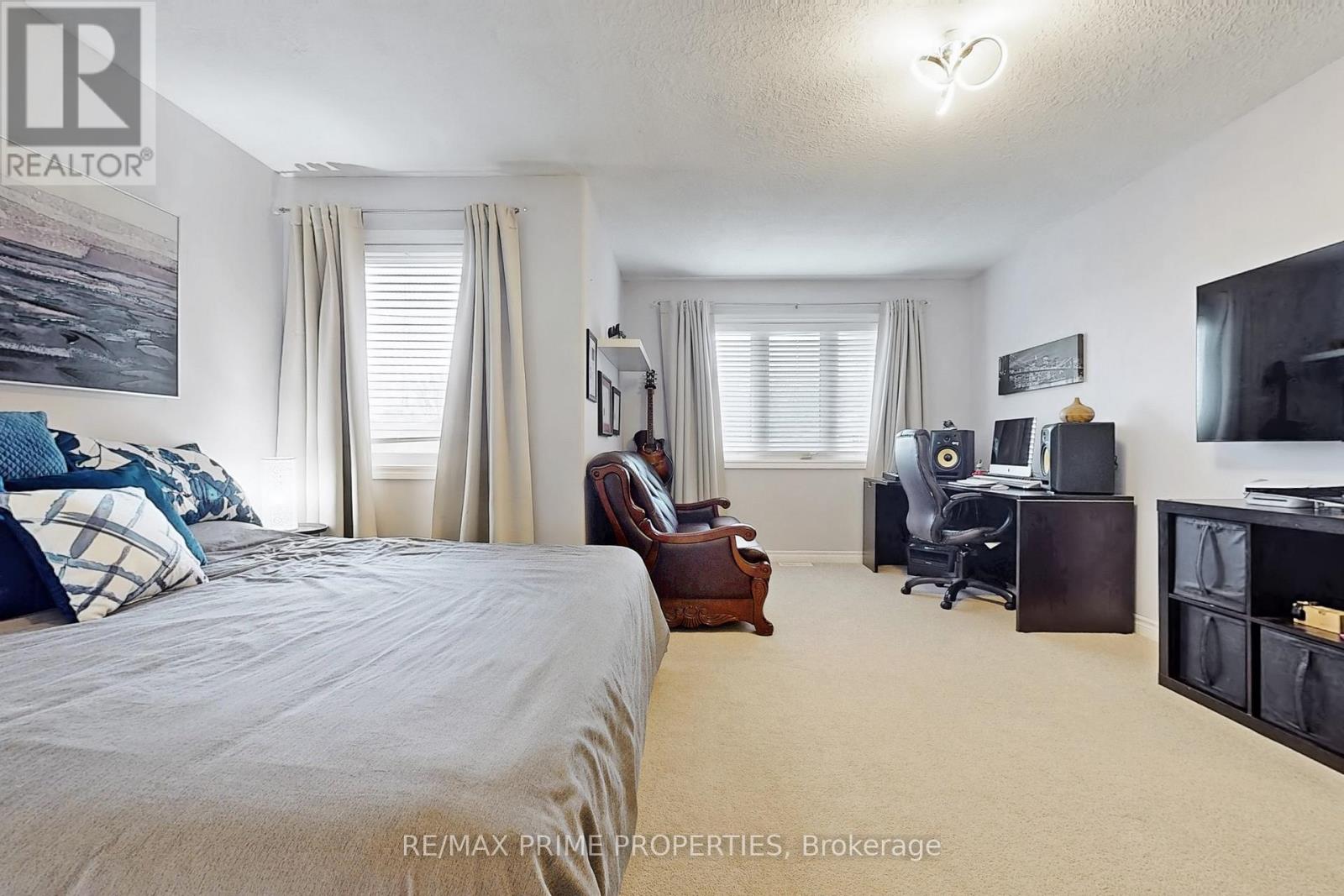 947 Booth Avenue, Innisfil, Ontario  L9S 0A5 - Photo 13 - N12127504