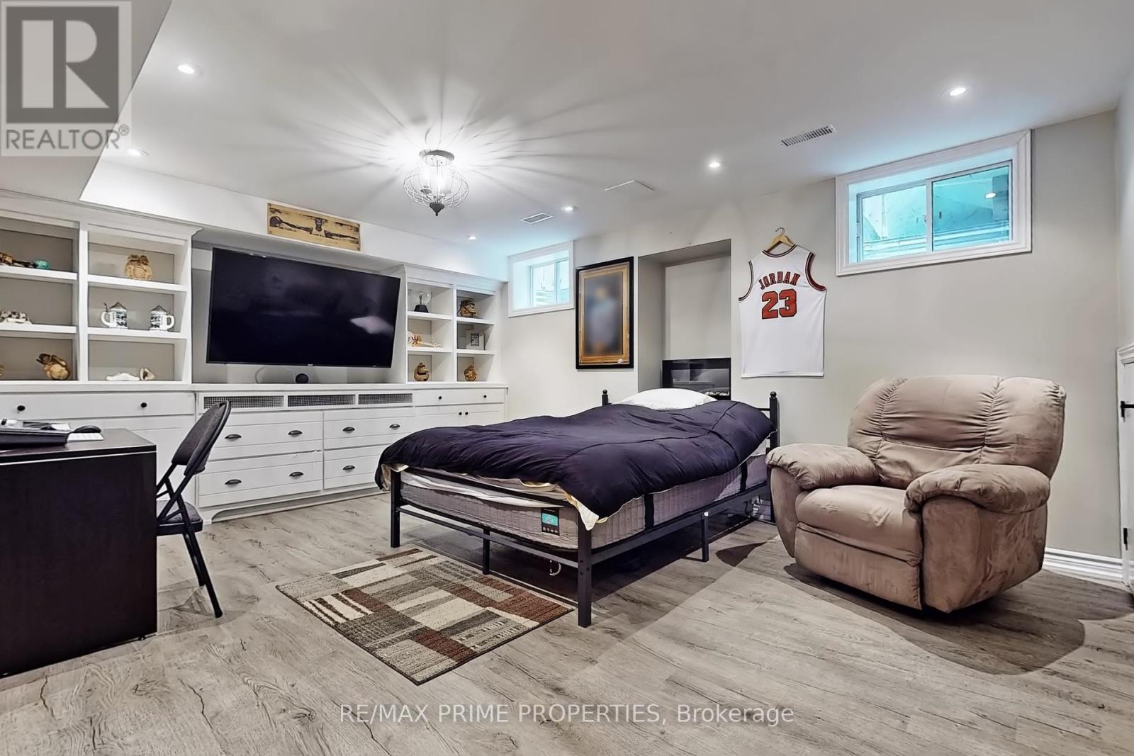 947 Booth Avenue, Innisfil, Ontario  L9S 0A5 - Photo 22 - N12127504