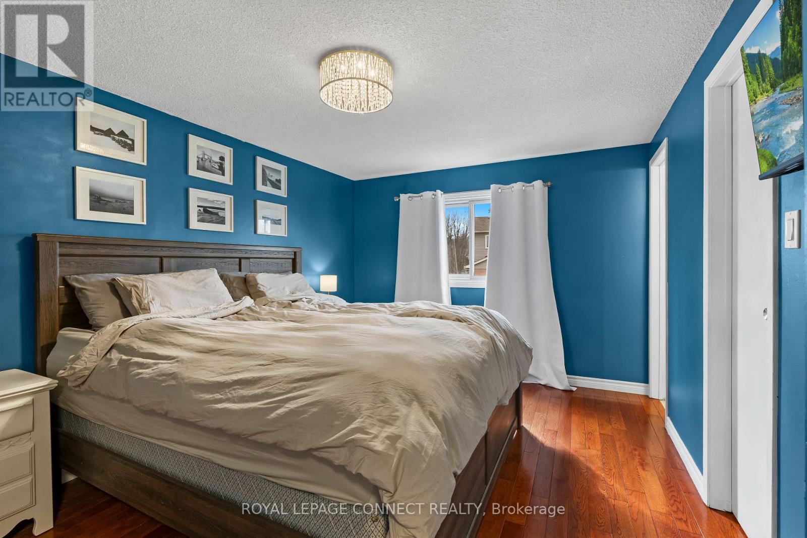 15 Patterson Crescent, Ajax, Ontario  L1S 6R1 - Photo 6 - E12110247
