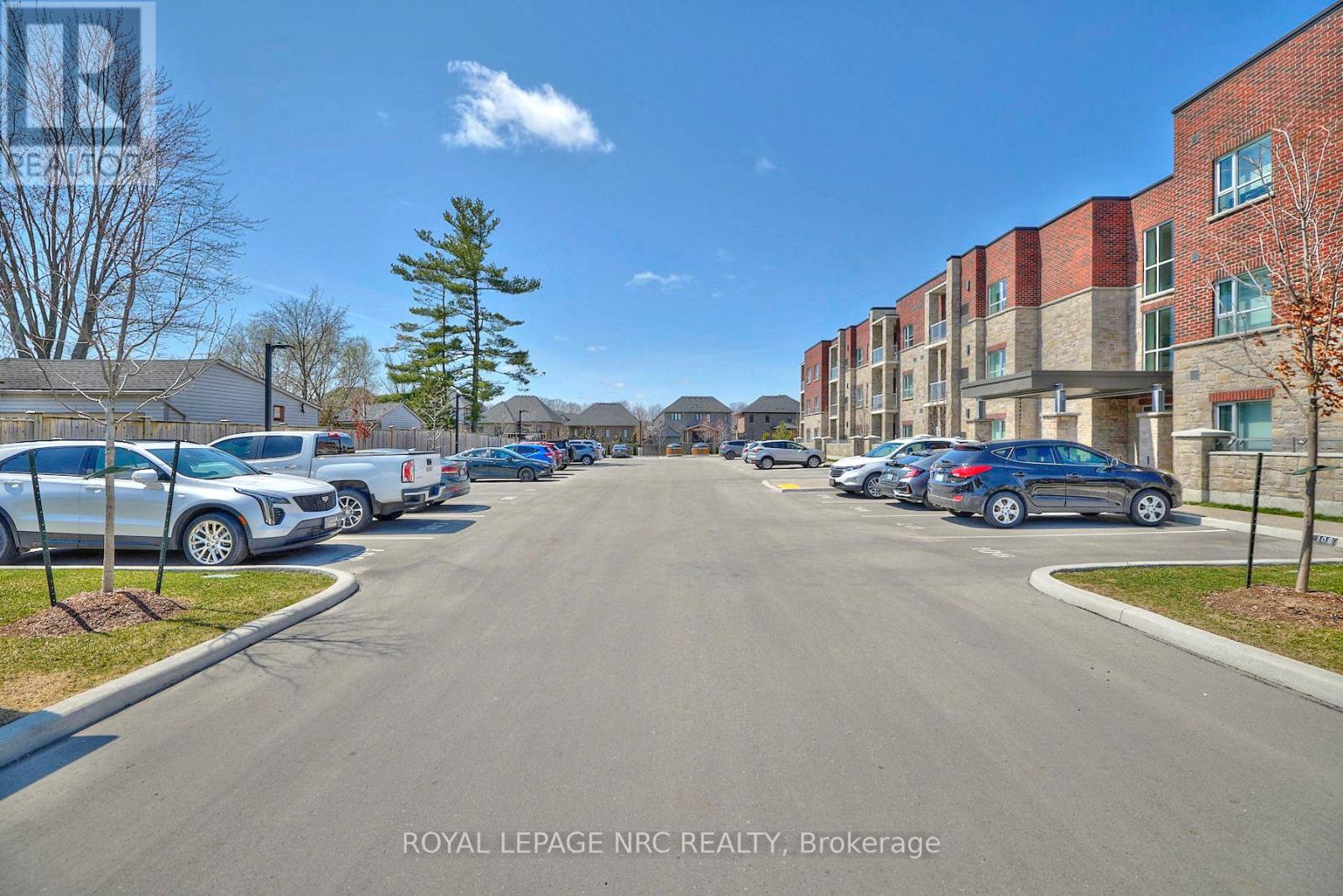 211 - 529 South Pelham Road, Welland, Ontario  L3C 0H7 - Photo 33 - X12127537