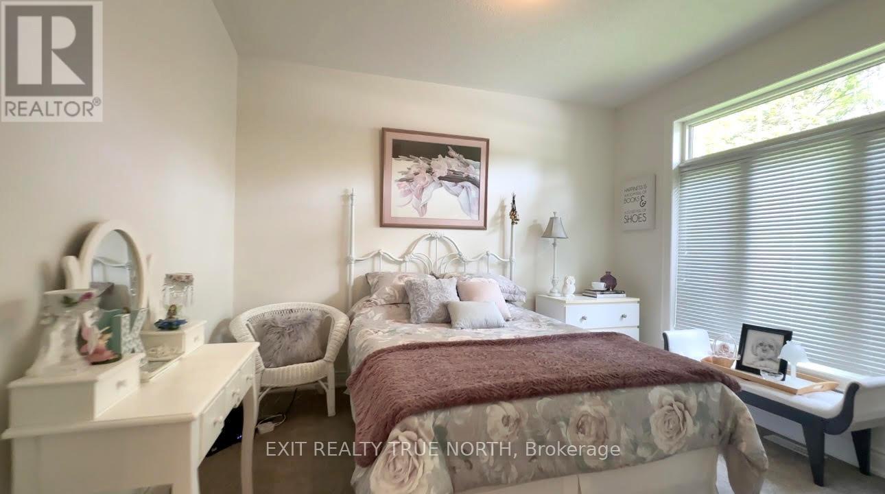 2 Sycamore Circle, Springwater, Ontario  L0L 2K0 - Photo 24 - S12127310